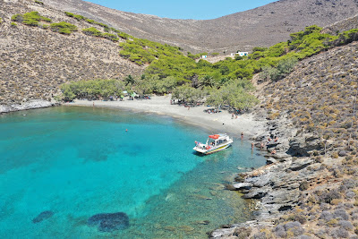 Americanou Beach